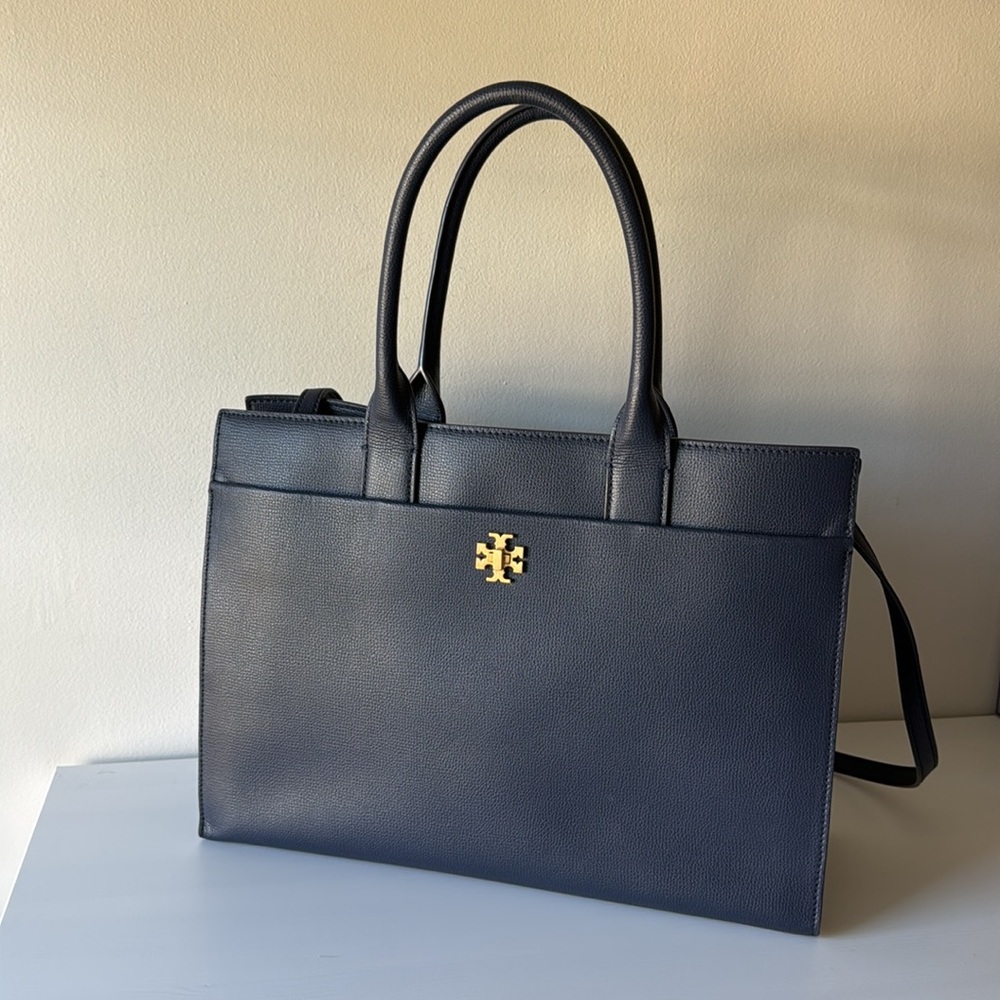 Tory Burch Kira Tote, Royal navy, like new!